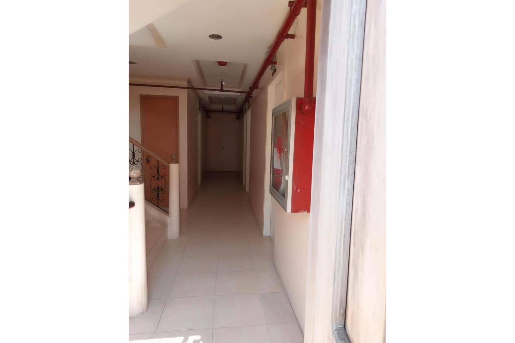 Oyo 799伊洛伊洛ddd栖息旅馆酒店 外观 照片